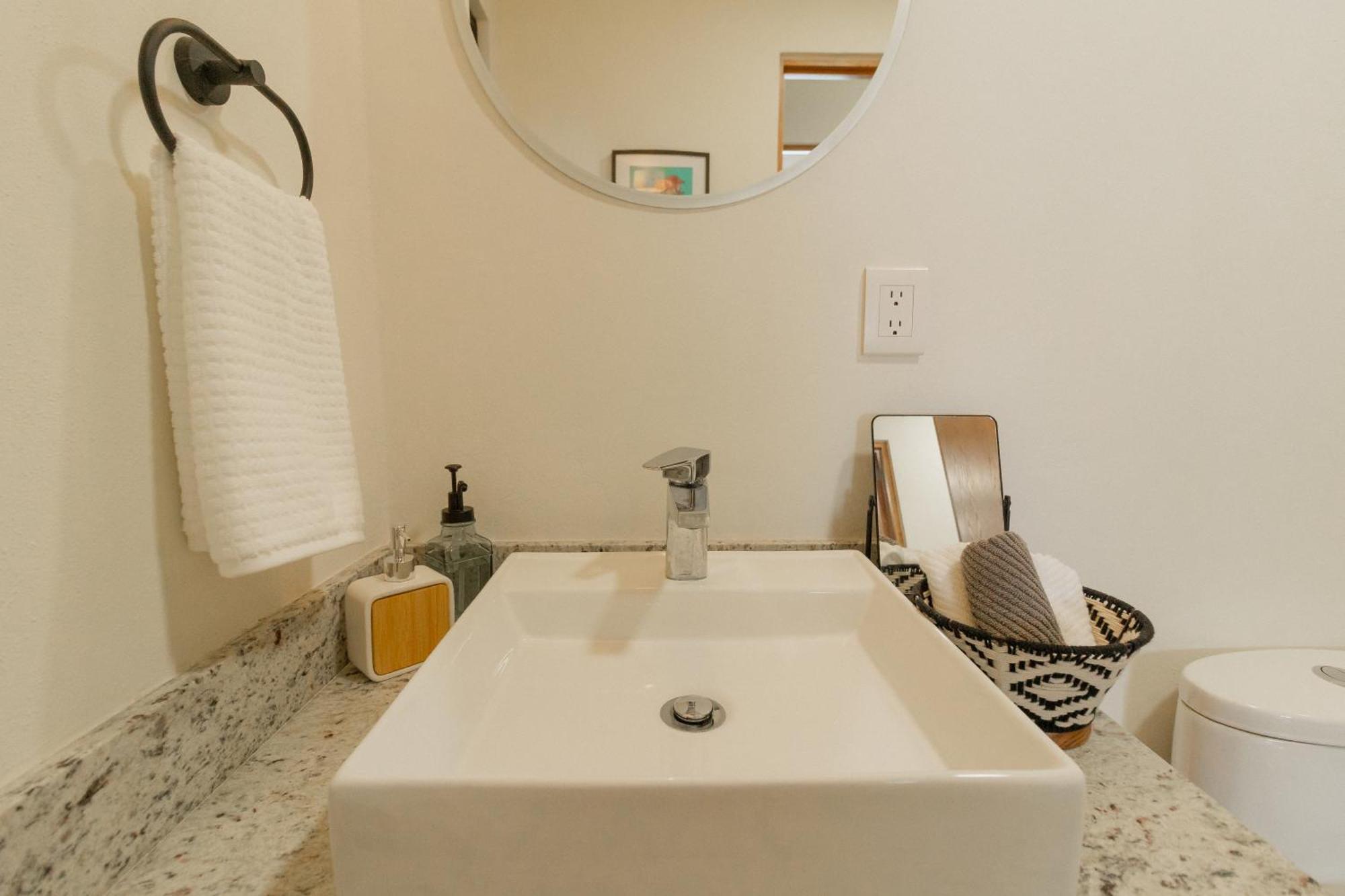 Cozy Apartment With Pool In Bacalar Center Екстериор снимка